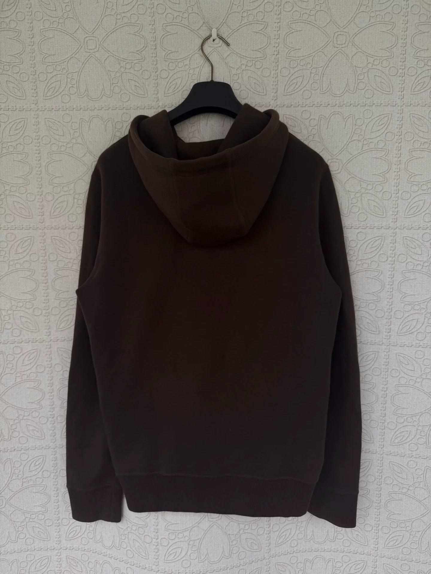 louis vuitton brown oversized hoodie with pin