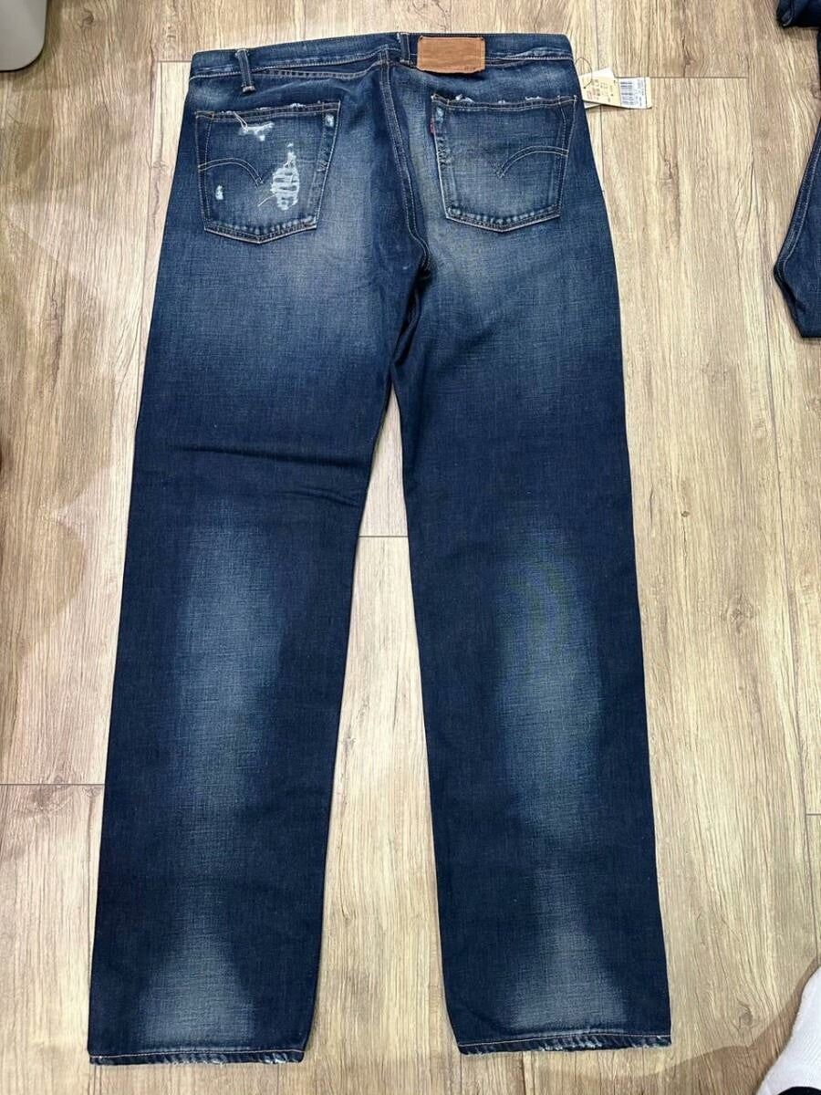 Levi's 55501-0083  First Edition