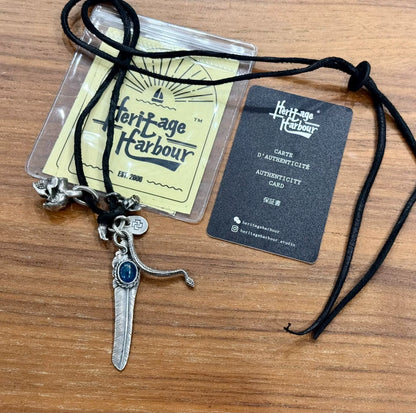 Fate.Co Agate Feather Skull Pendant Necklace