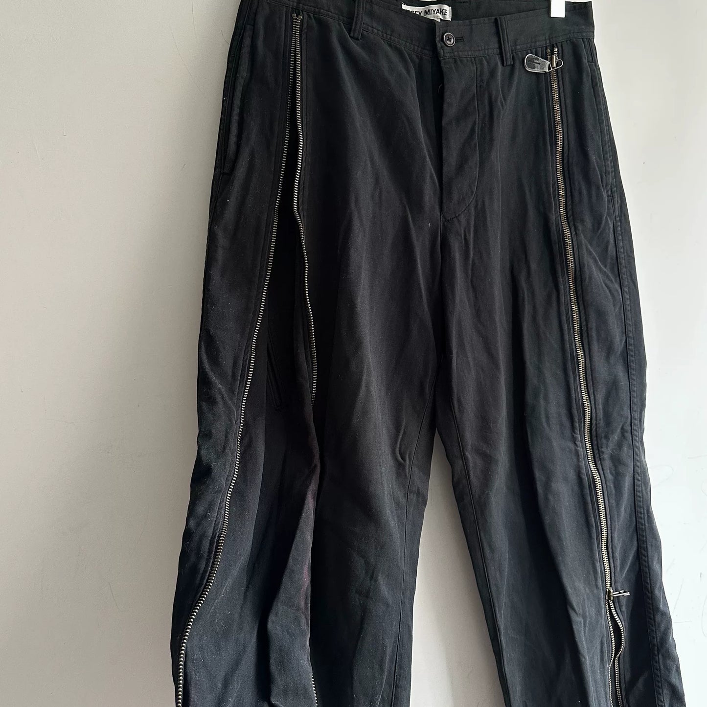 issey miyake rare zip-up black pants