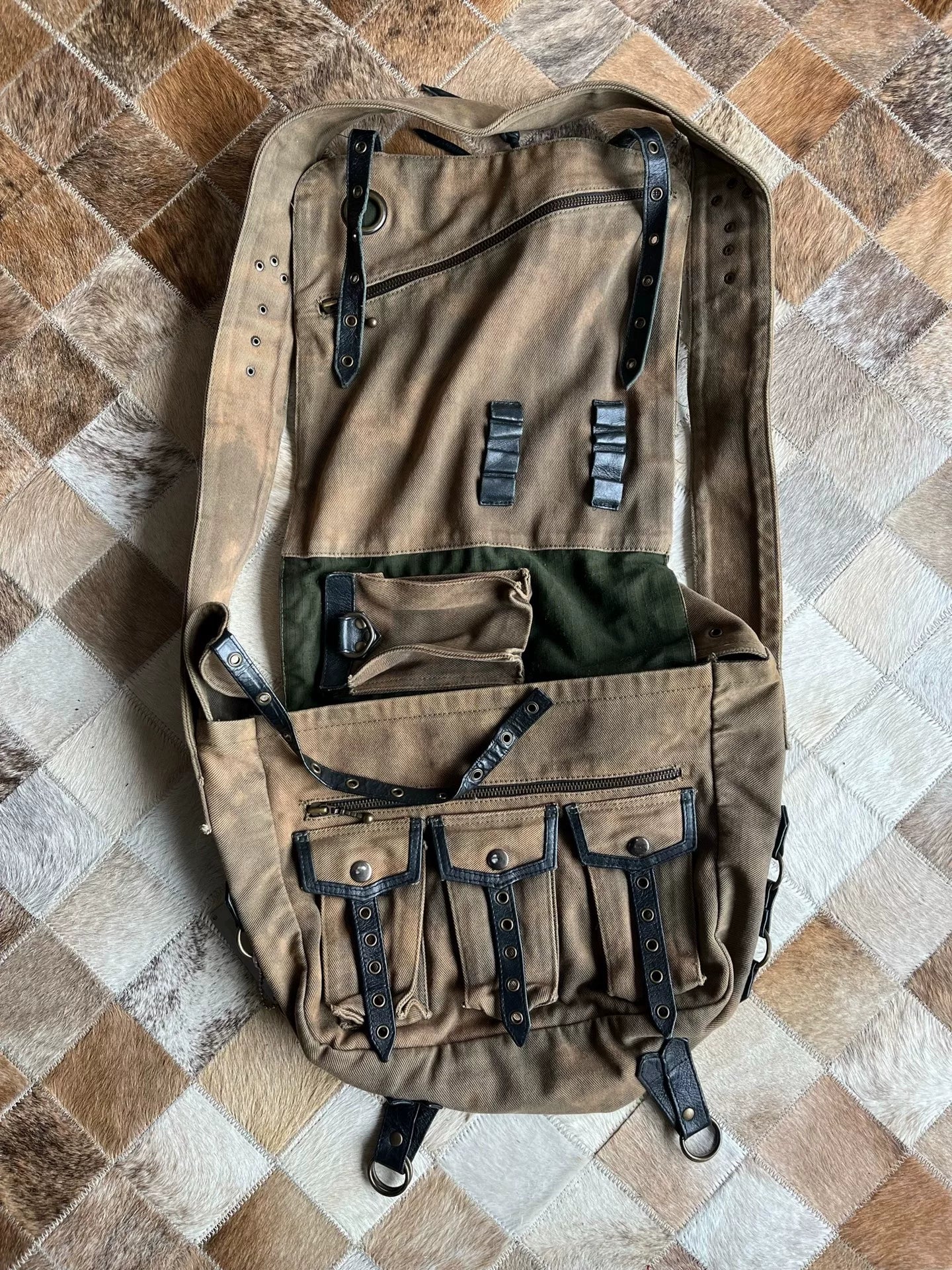 kmrii super heavy-duty crossbody bag