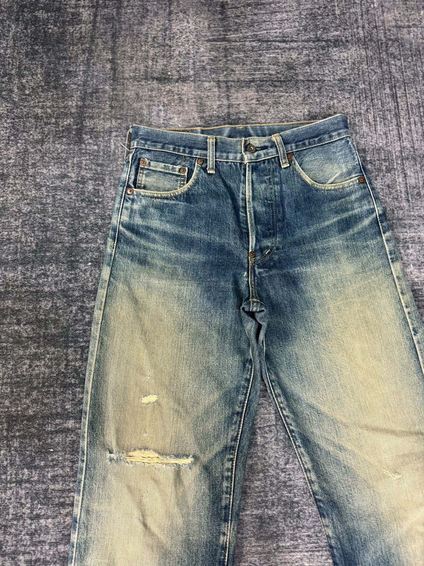 Vintage Levis 701xx LVC Jeans