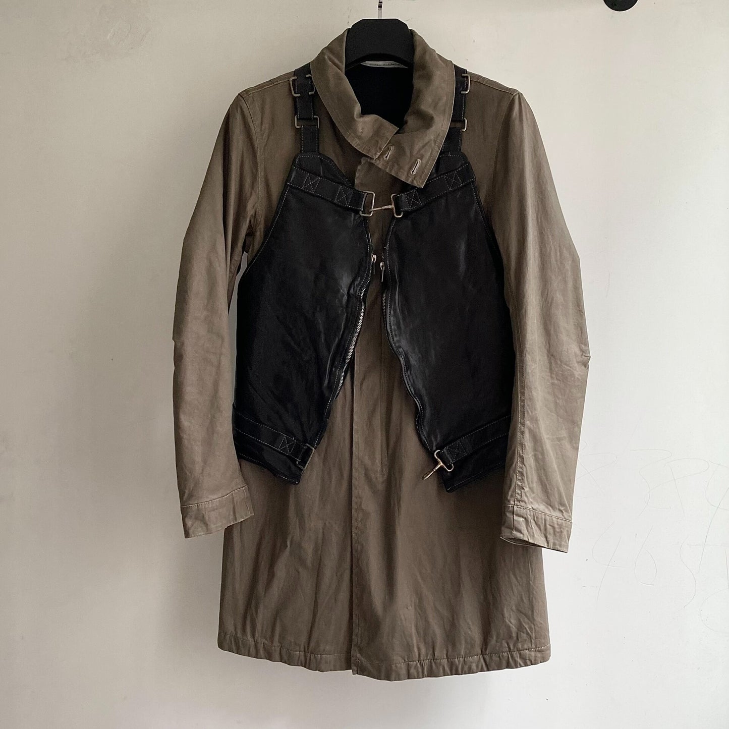 poeme bohemien waxed coat size 46