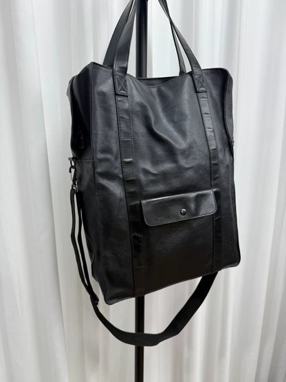y's black leather tote bag for men