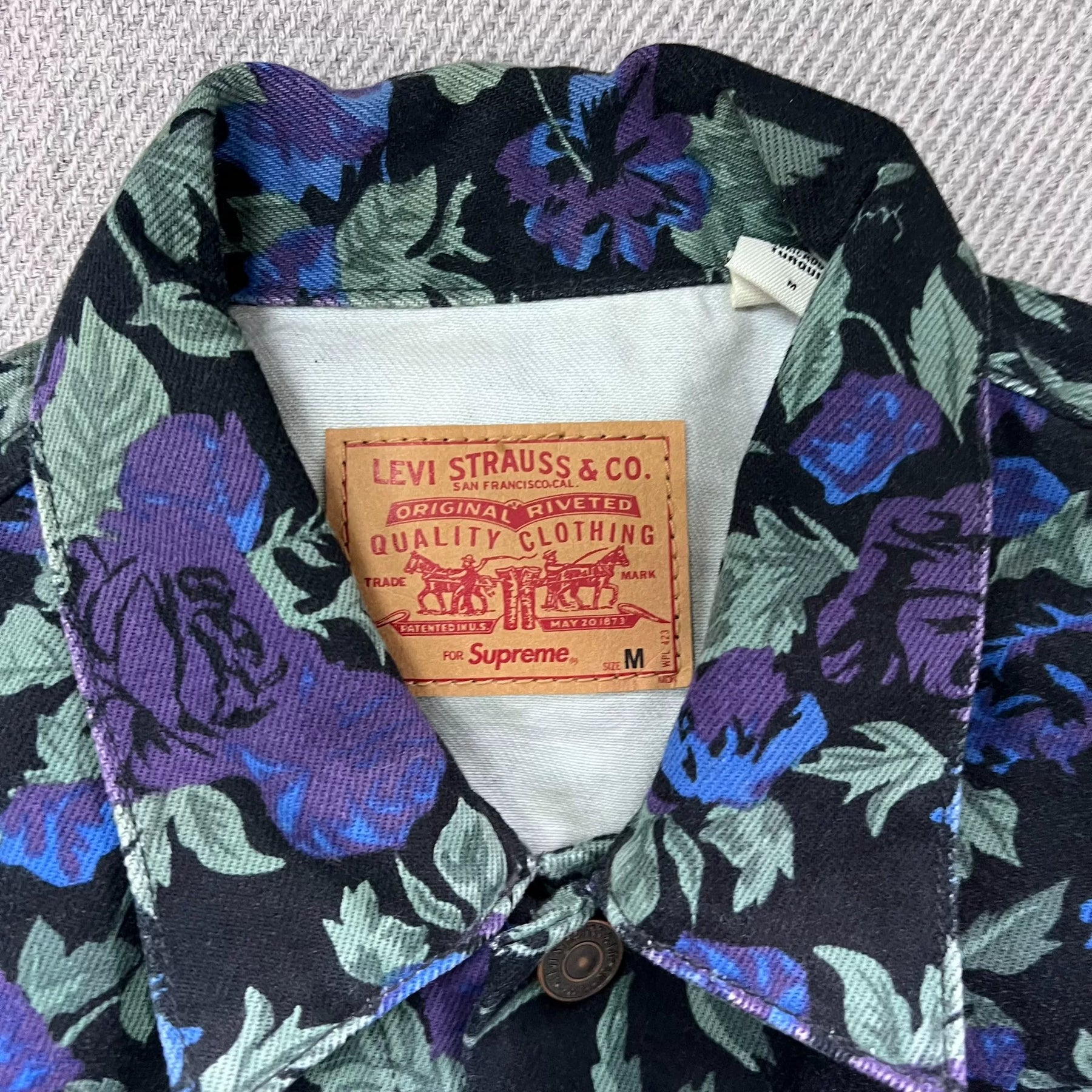Supreme x Levis Roses Trucker Jacket SS16