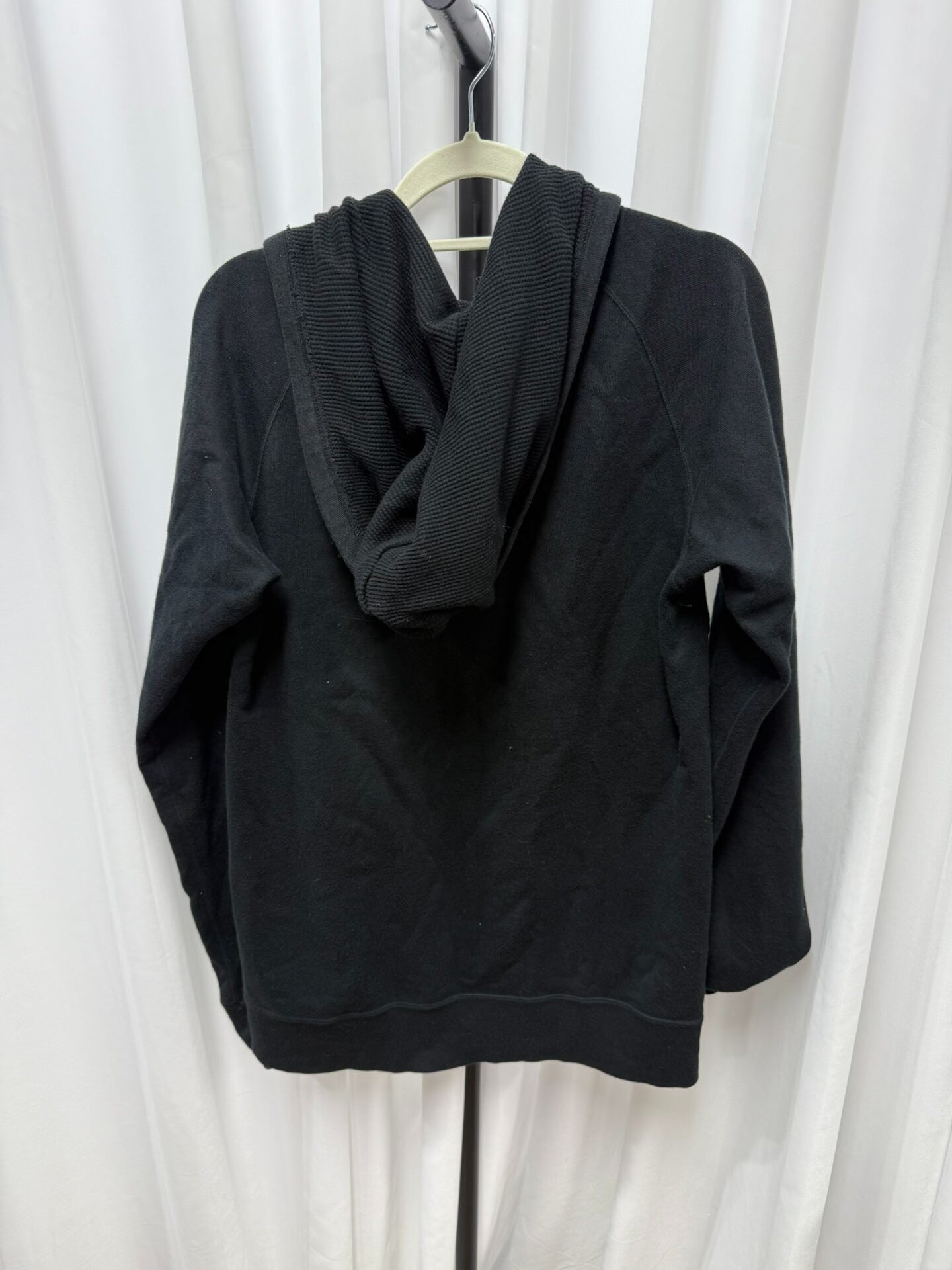 number nine zipper hoodie with pockets