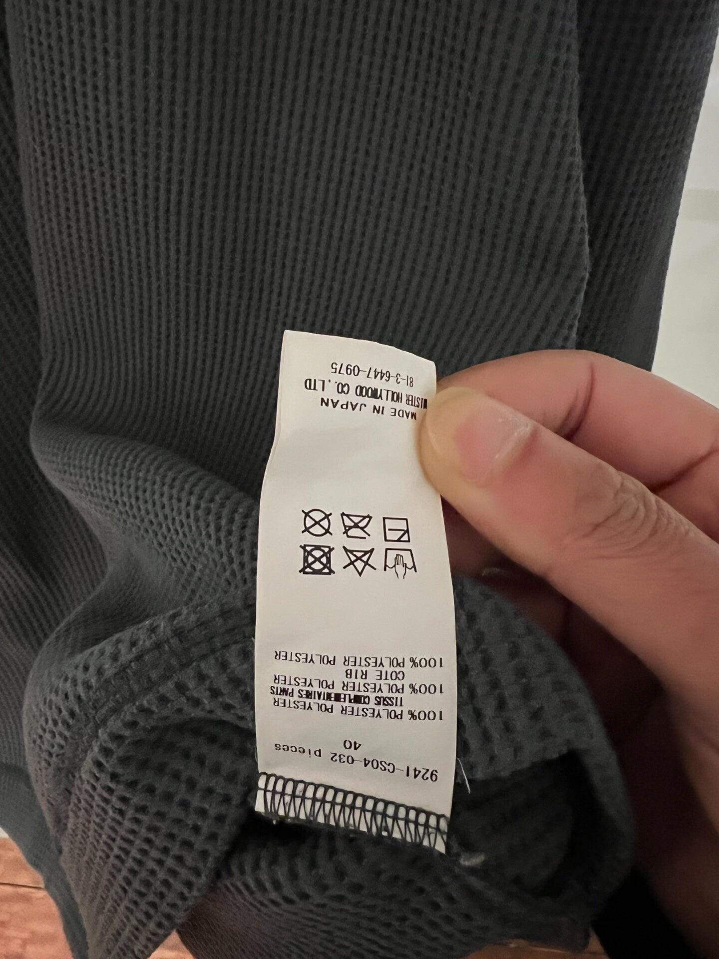 nhoolywood crewneck long sleeve waffle t-shirt