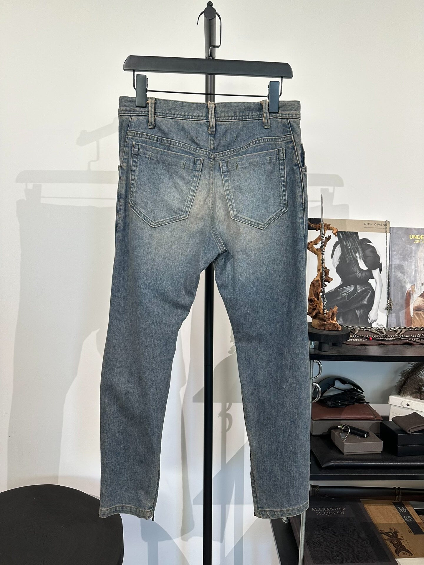 Julius_7 Double Knee Distressed Washed Jeans
