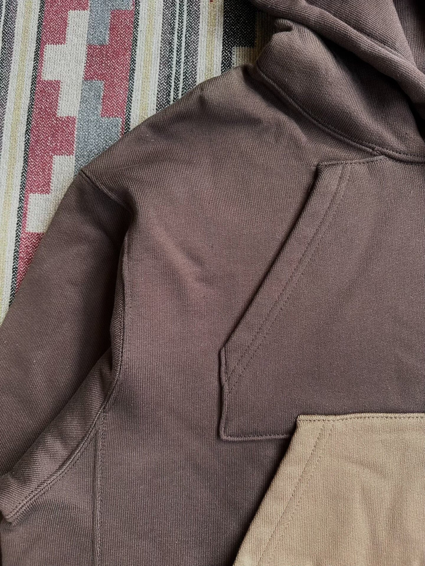 mastermind world color-block hoodie