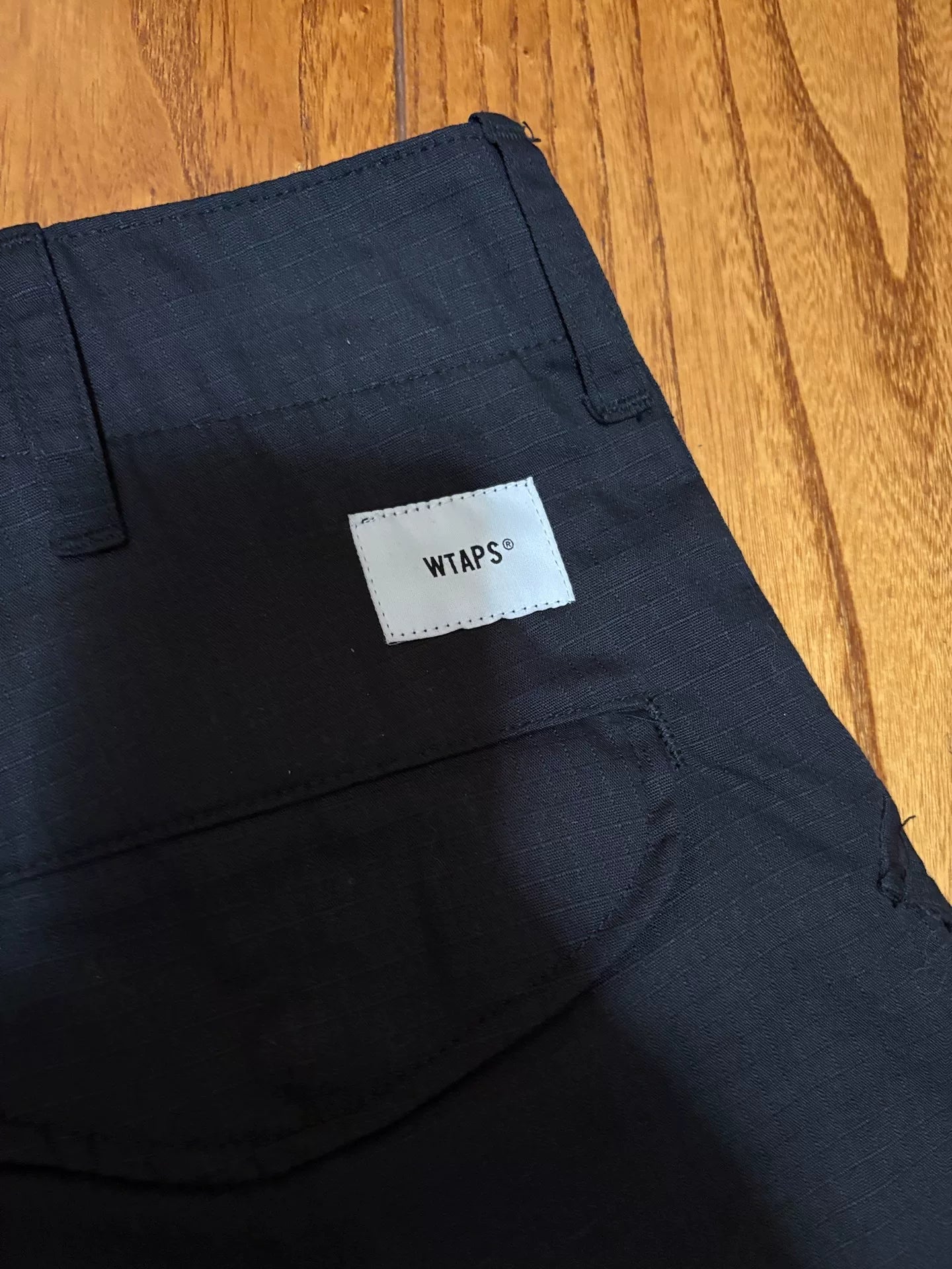Wtaps 18AW Hong Kong Limited Cargo Shorts