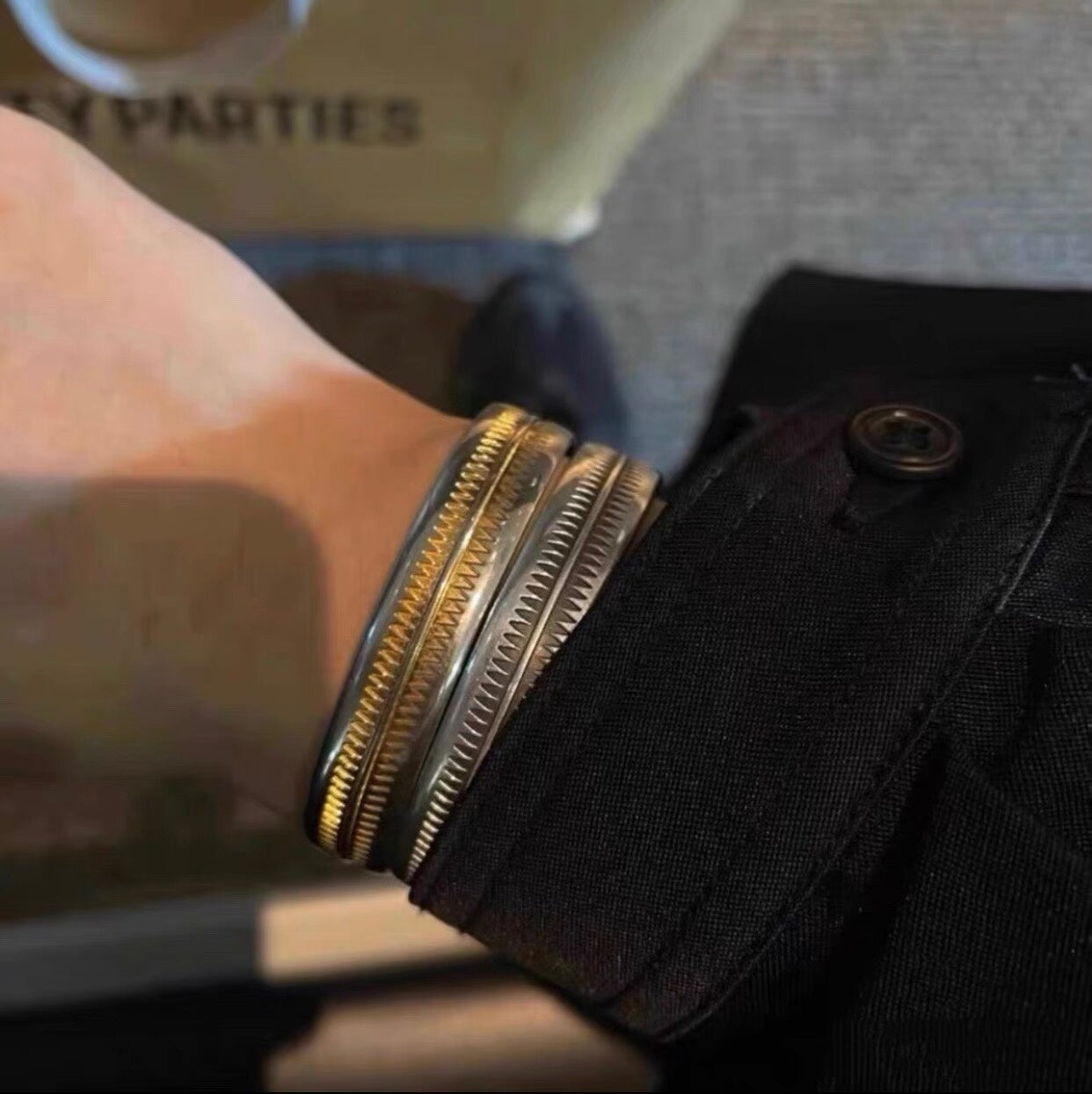 silver adjustable bracelet with teeth design