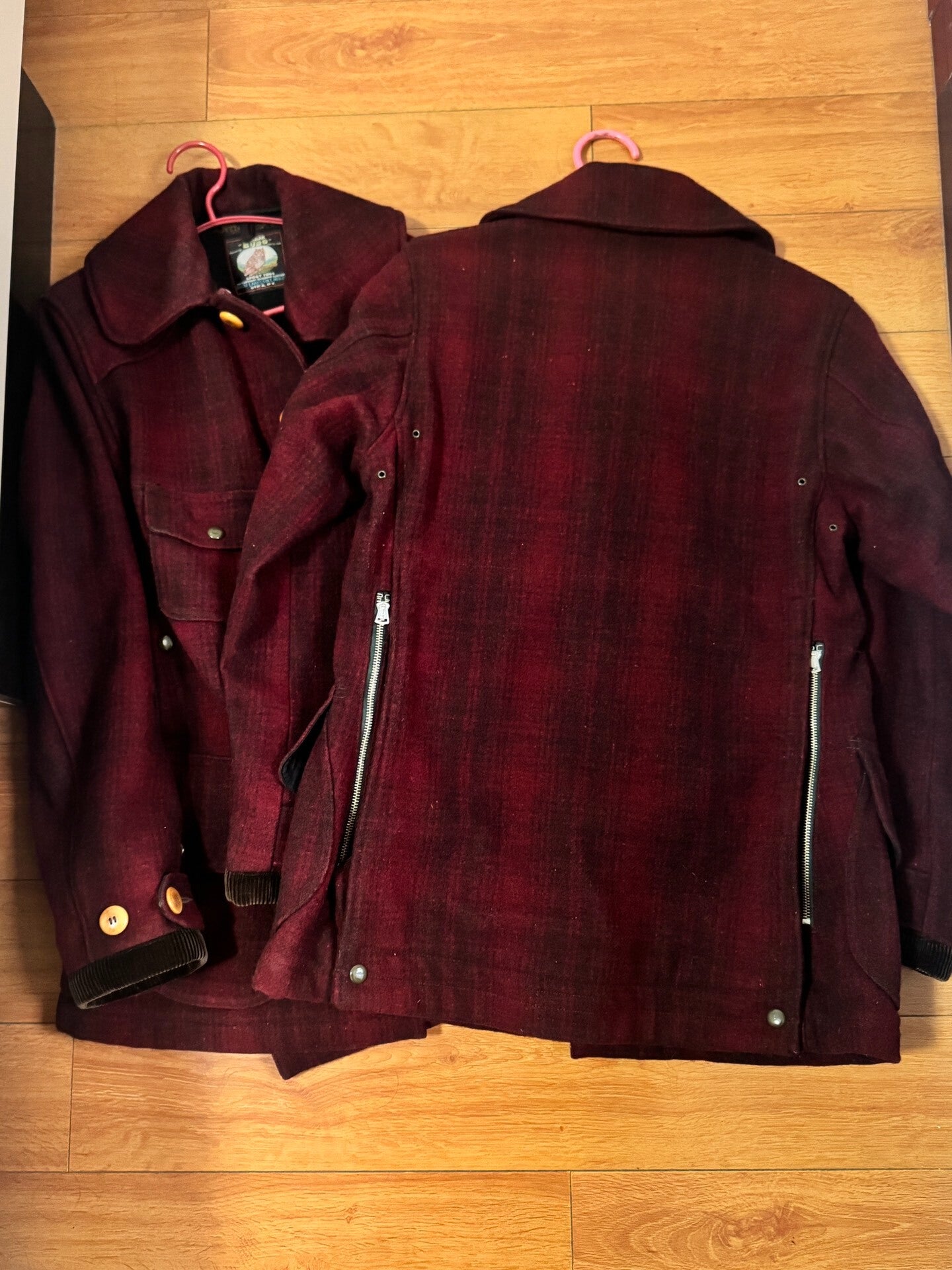 Heavy Wool Hunting Jacket in Burgundy