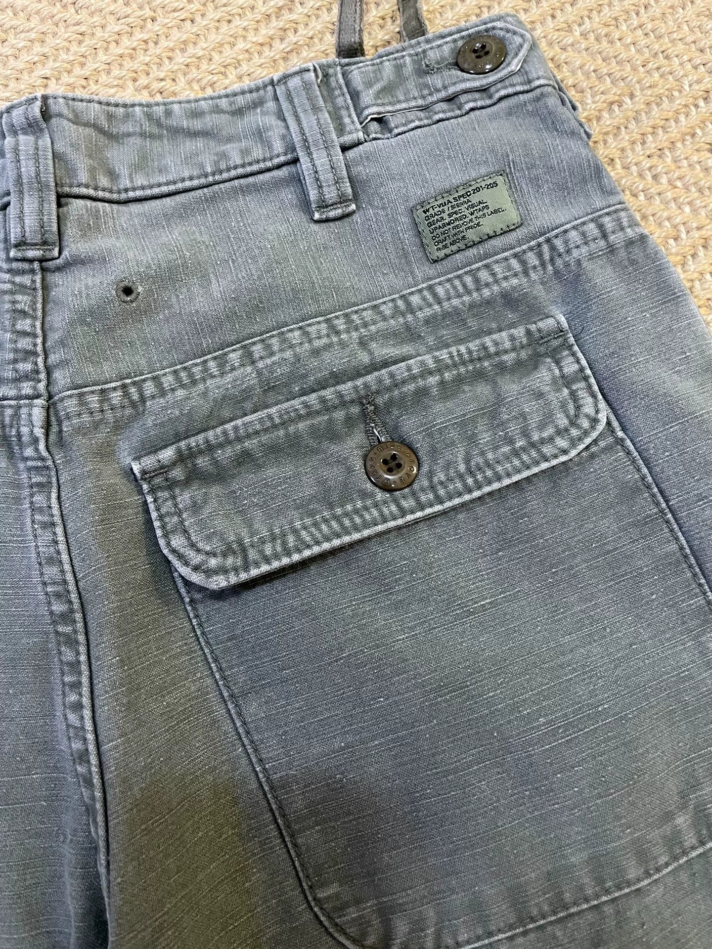 WTAPS 2009 1ST BUDS Washed Shorts