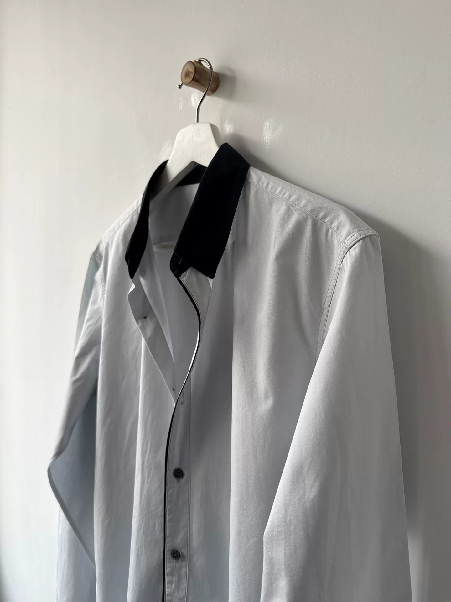 dries van noten black and gray shirt