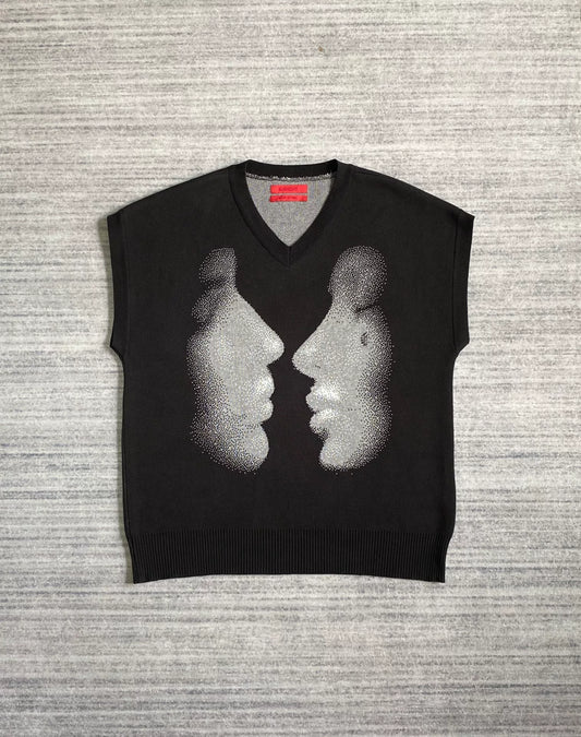 Kusikohc Graphic Knit Vest with Portrait Design