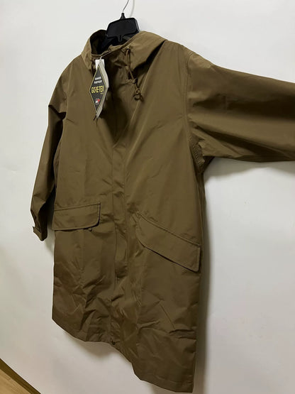 nanamica GORE-TEX Lightweight Softshell Jacket
