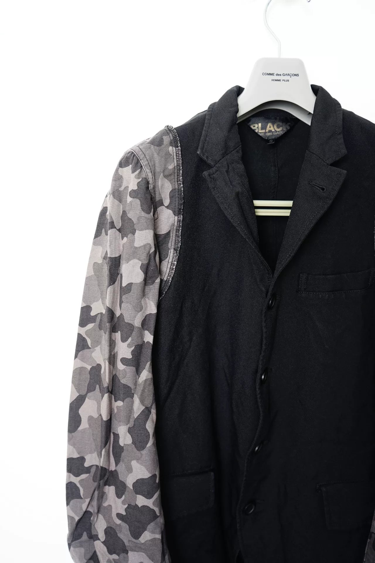 Comme des Garçons Camouflage Sleeve Blazer
