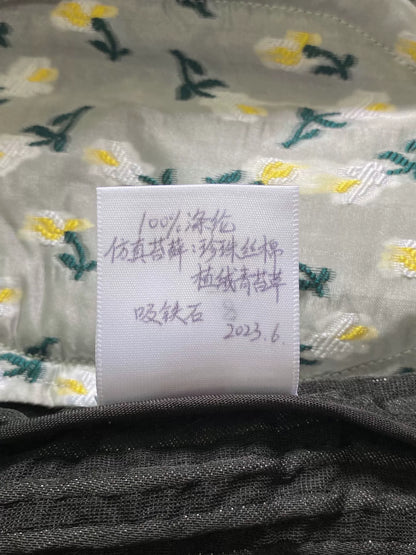 silver wave pattern breathable jacket