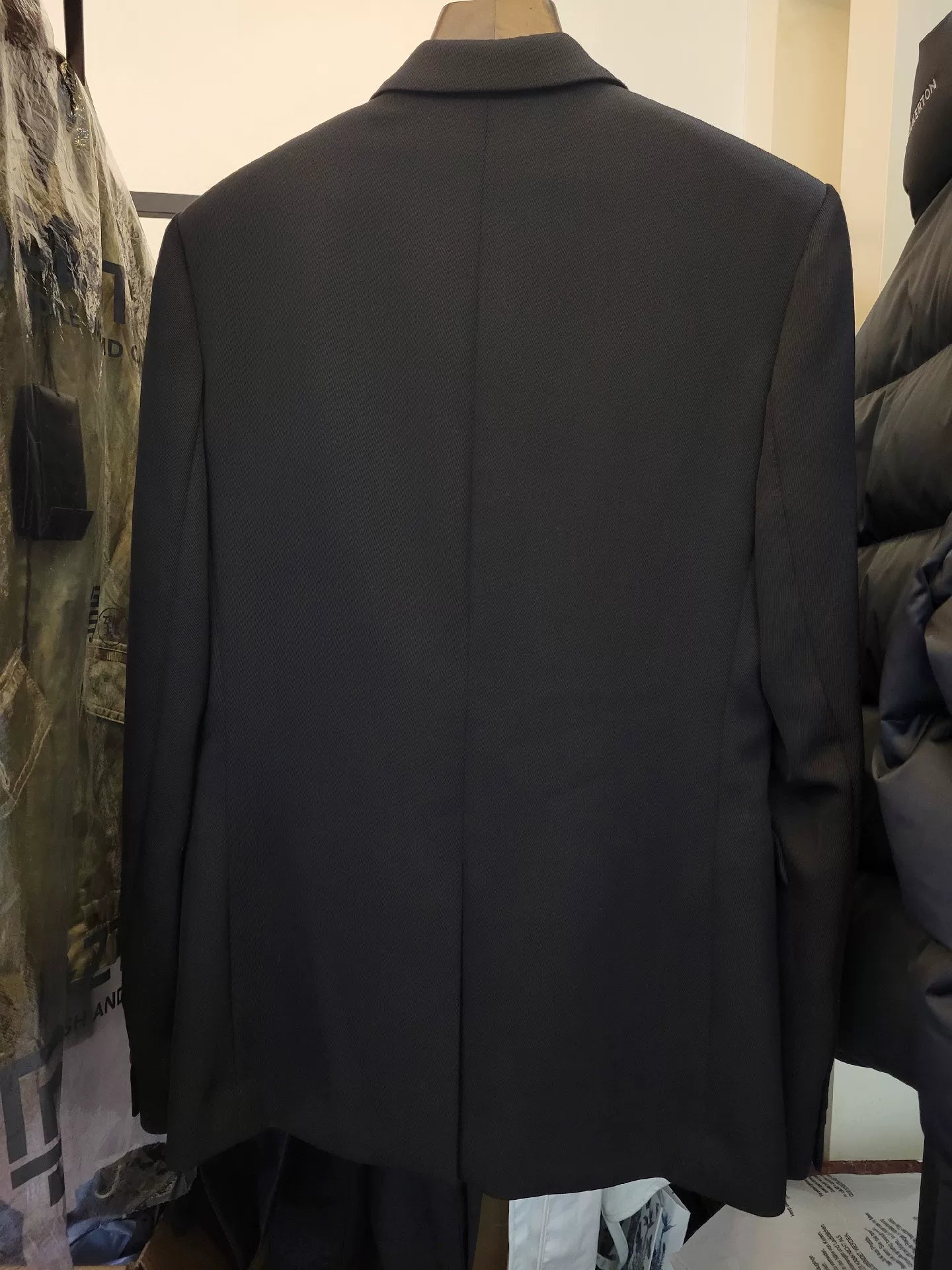 Dior Embroidered Rose Wool Suit for Men