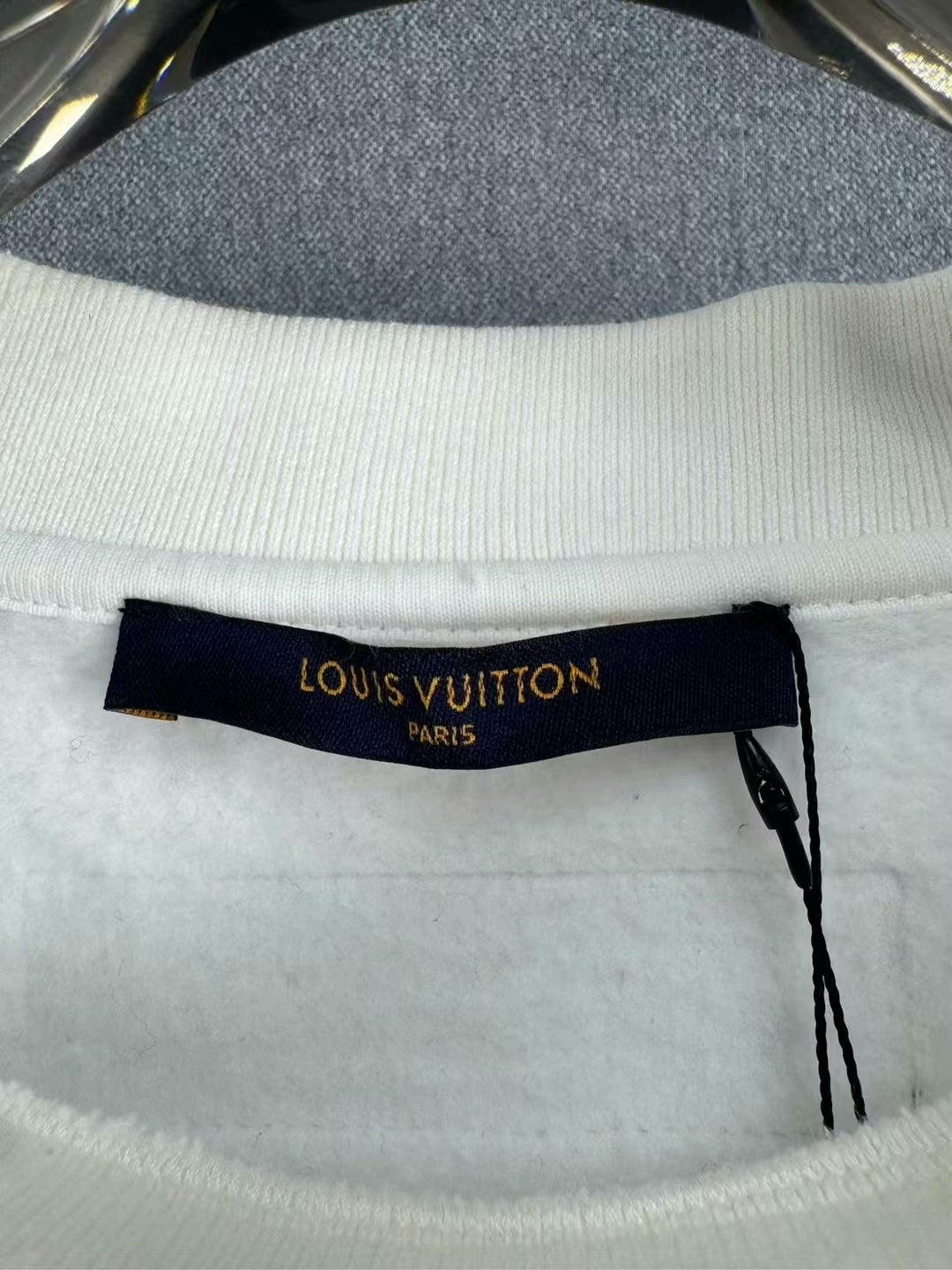 louis vuitton floral embroidered sweatshirt