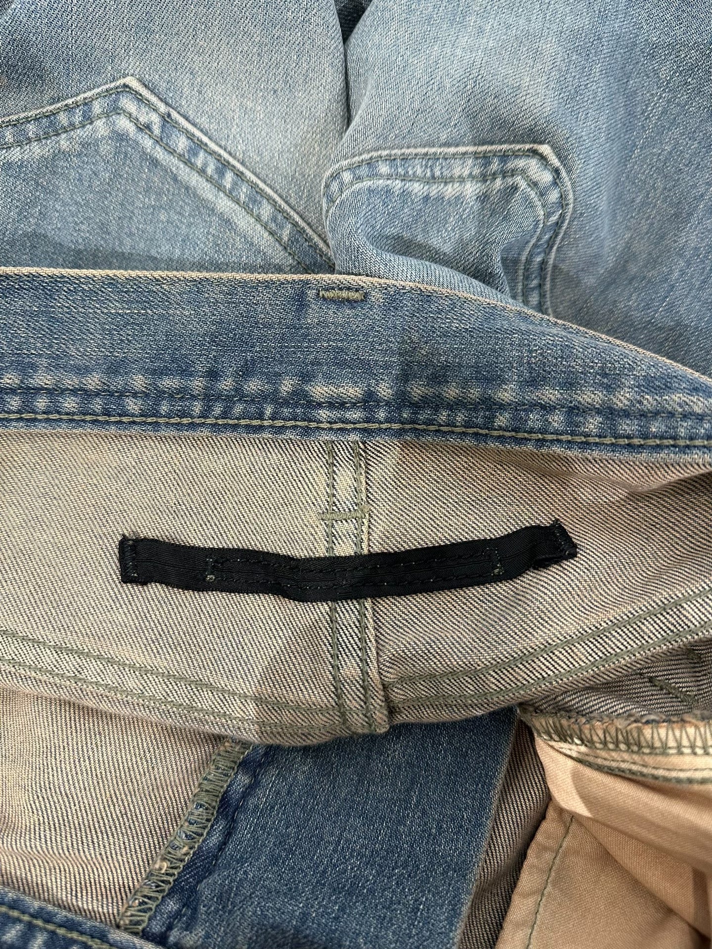 Julius_7 Double Knee Distressed Washed Jeans