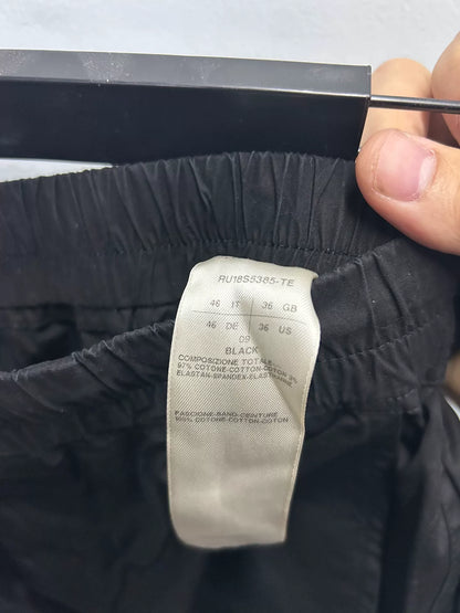 classic black nylon cropped pants size 46