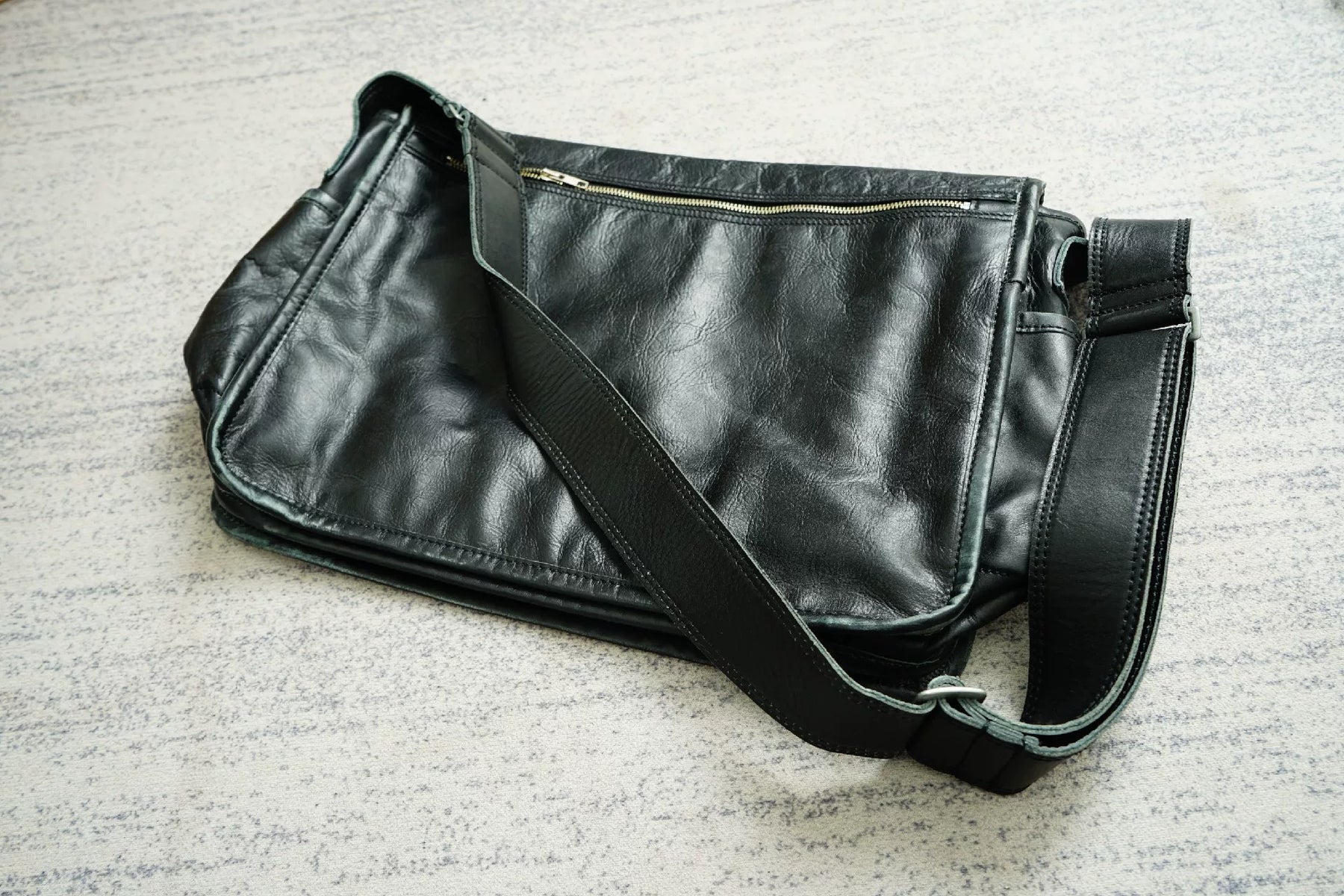 Comme des Garcons Cow Leather Messenger Bag