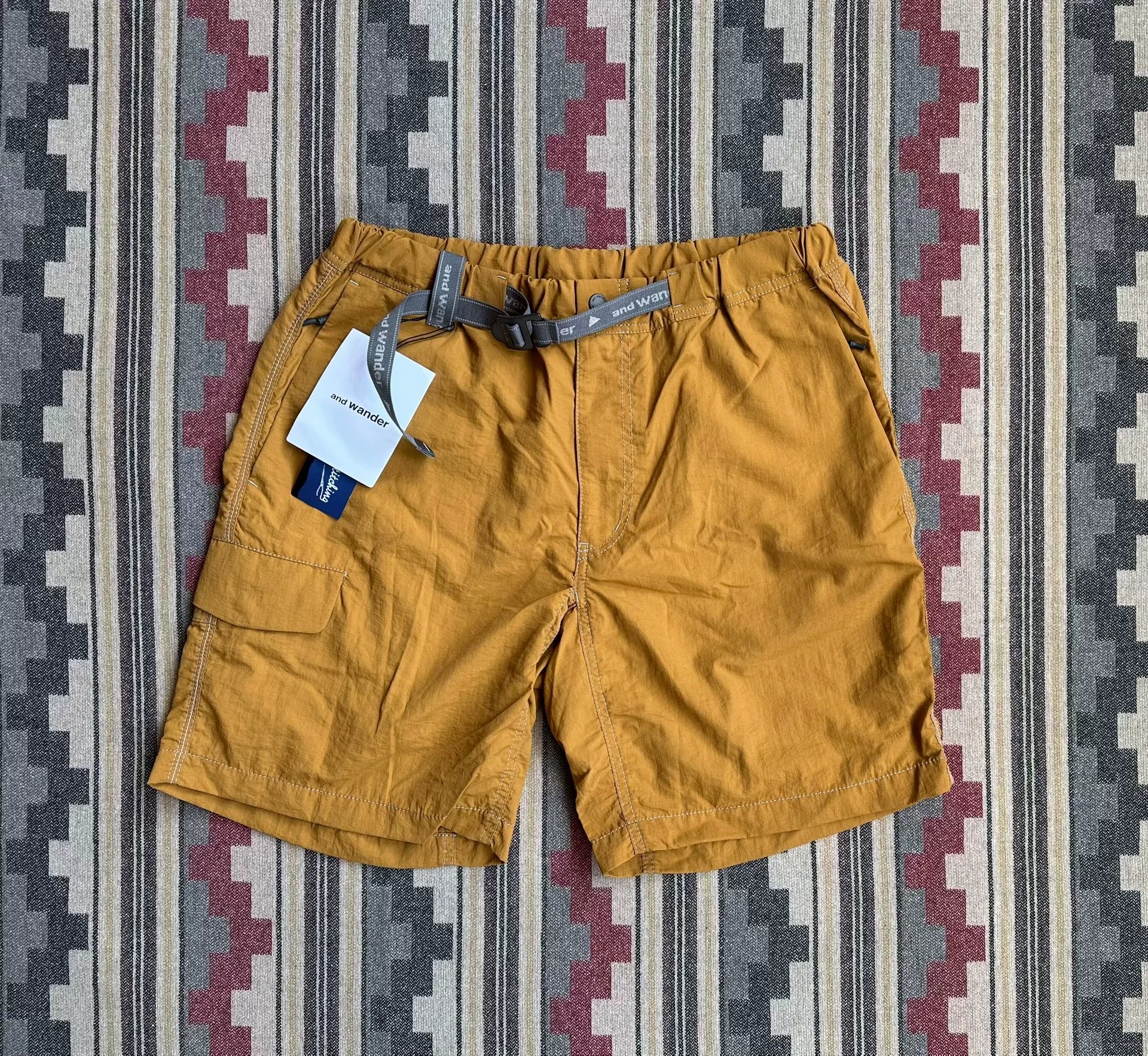 and wander taffeta hiker short pants