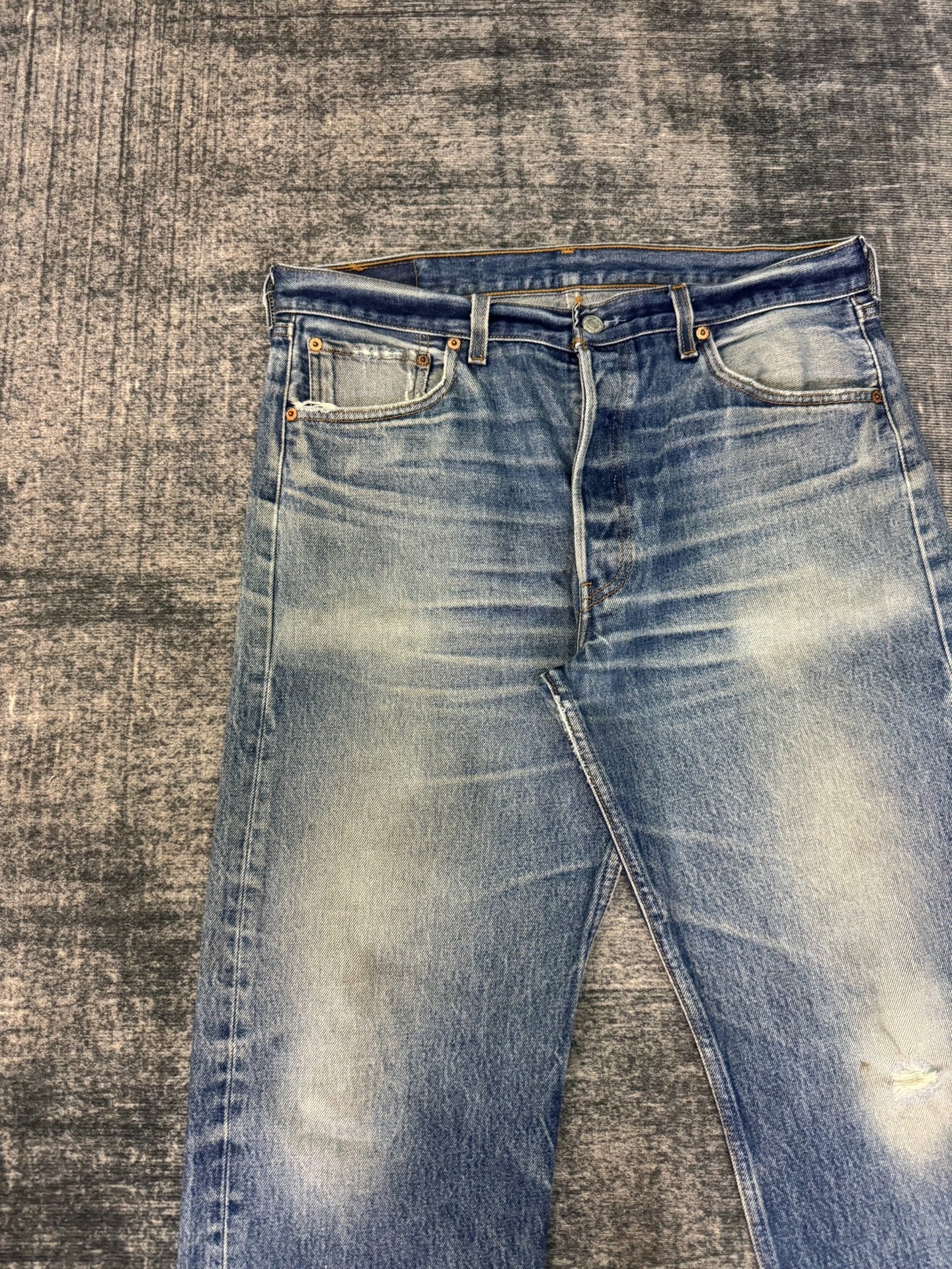 Vintage Levis 501xx 90S American Jeans