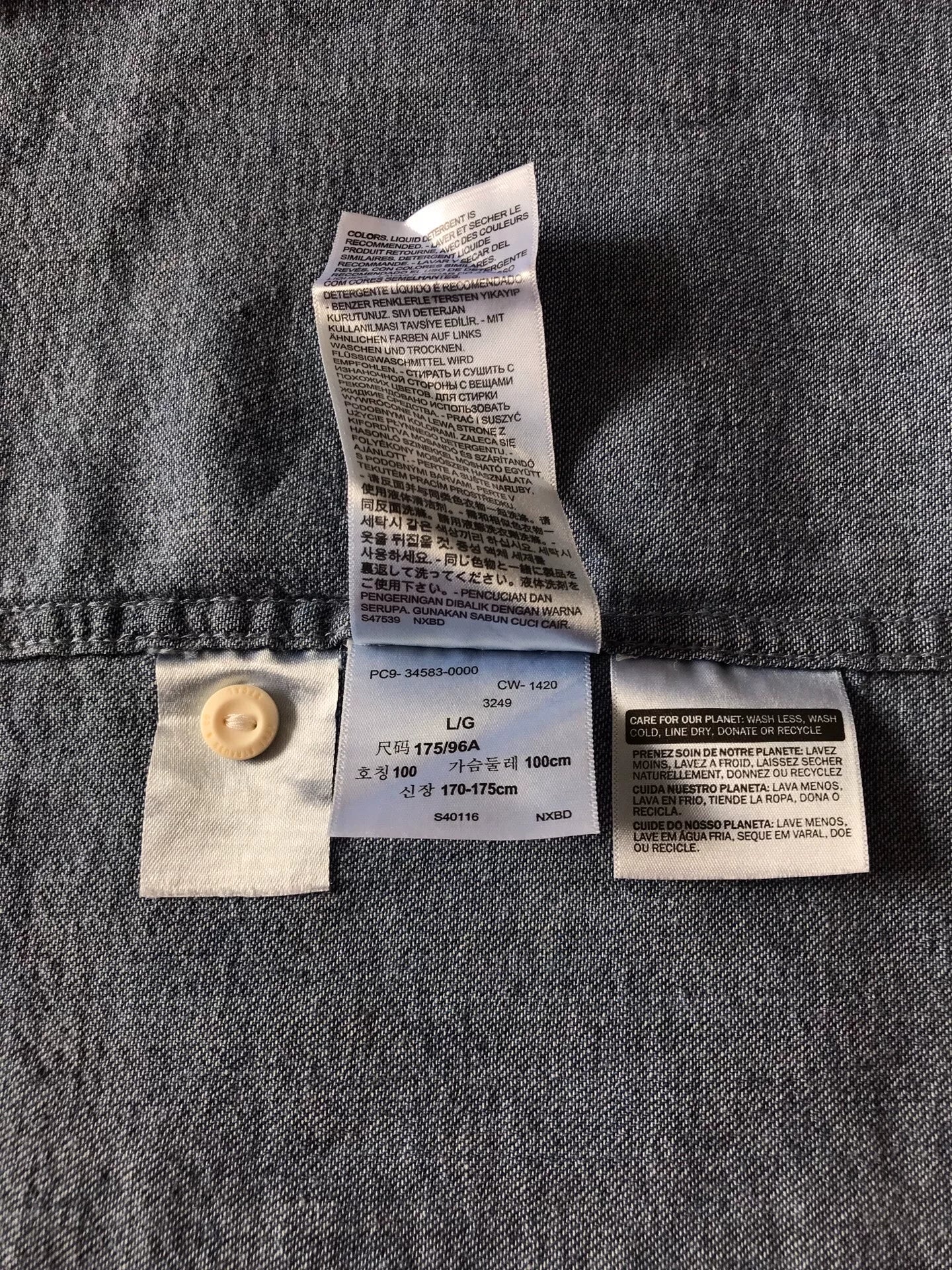 Levi's 34583-0000 Washed Denim Shirt