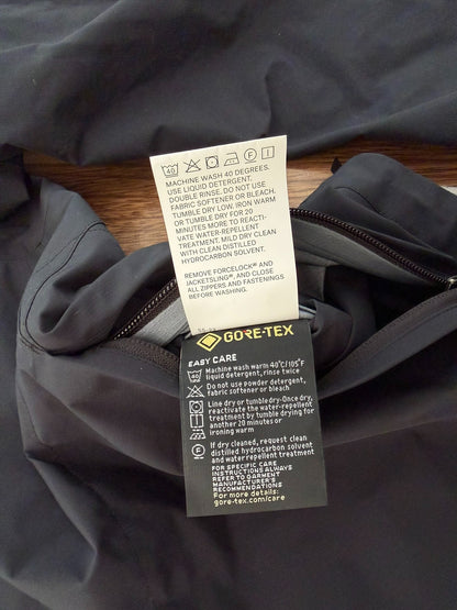 Acronym J68-GT Gore-Tex Pro Rider Jacket