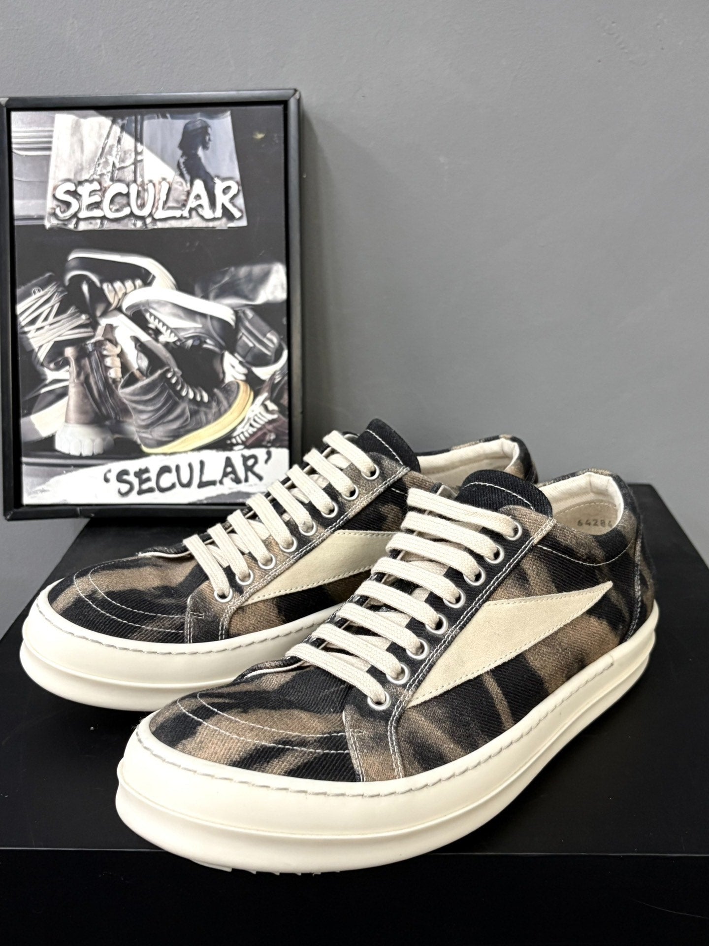 Rick Owens 24FW Canvas Low-Top Sneakers