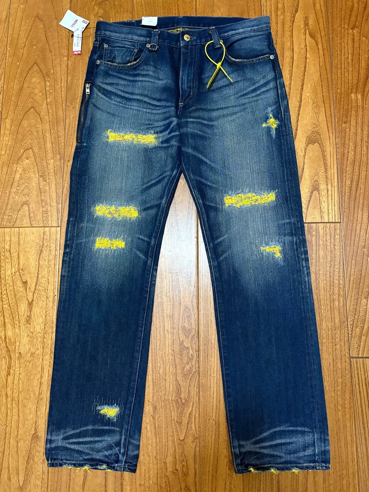clot levi's kazuki distressed denim pants