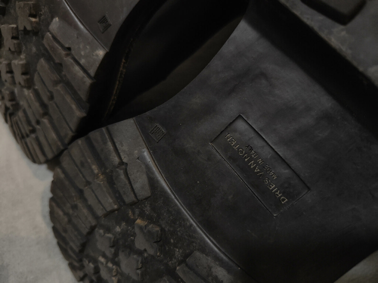 Dries Van Noten Chelsea Round Toe Boots
