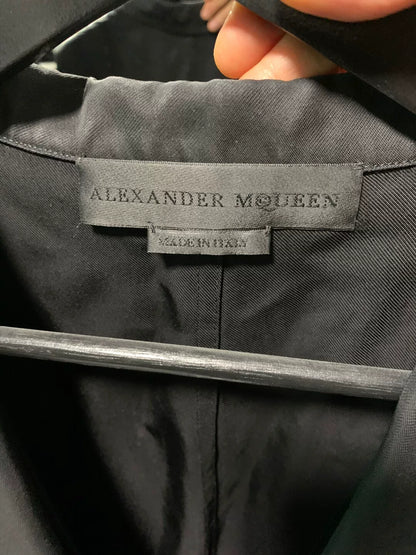 alexander mcqueen lightweight coat in black size 46