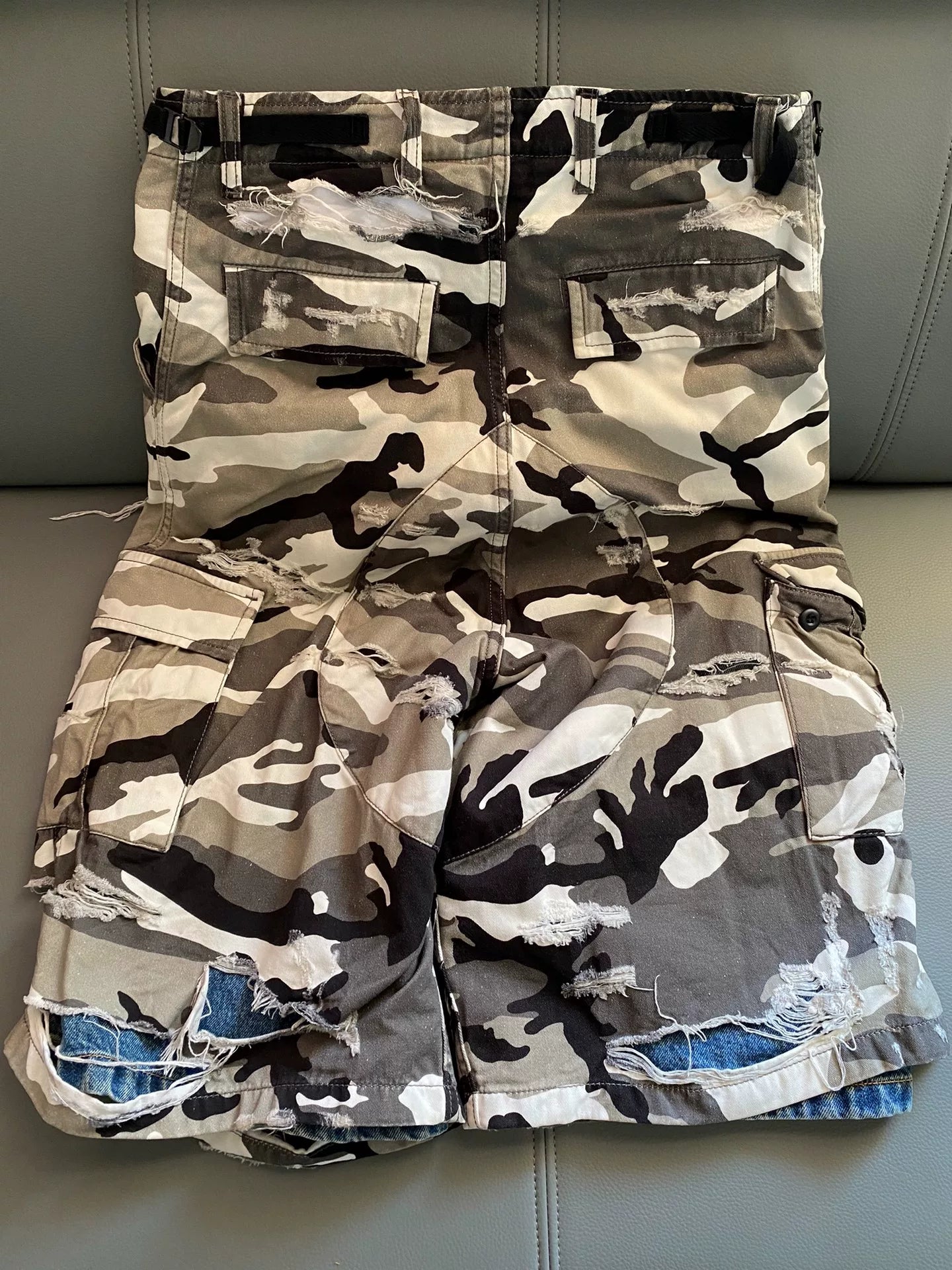 balenciaga camouflage layered shorts size xs