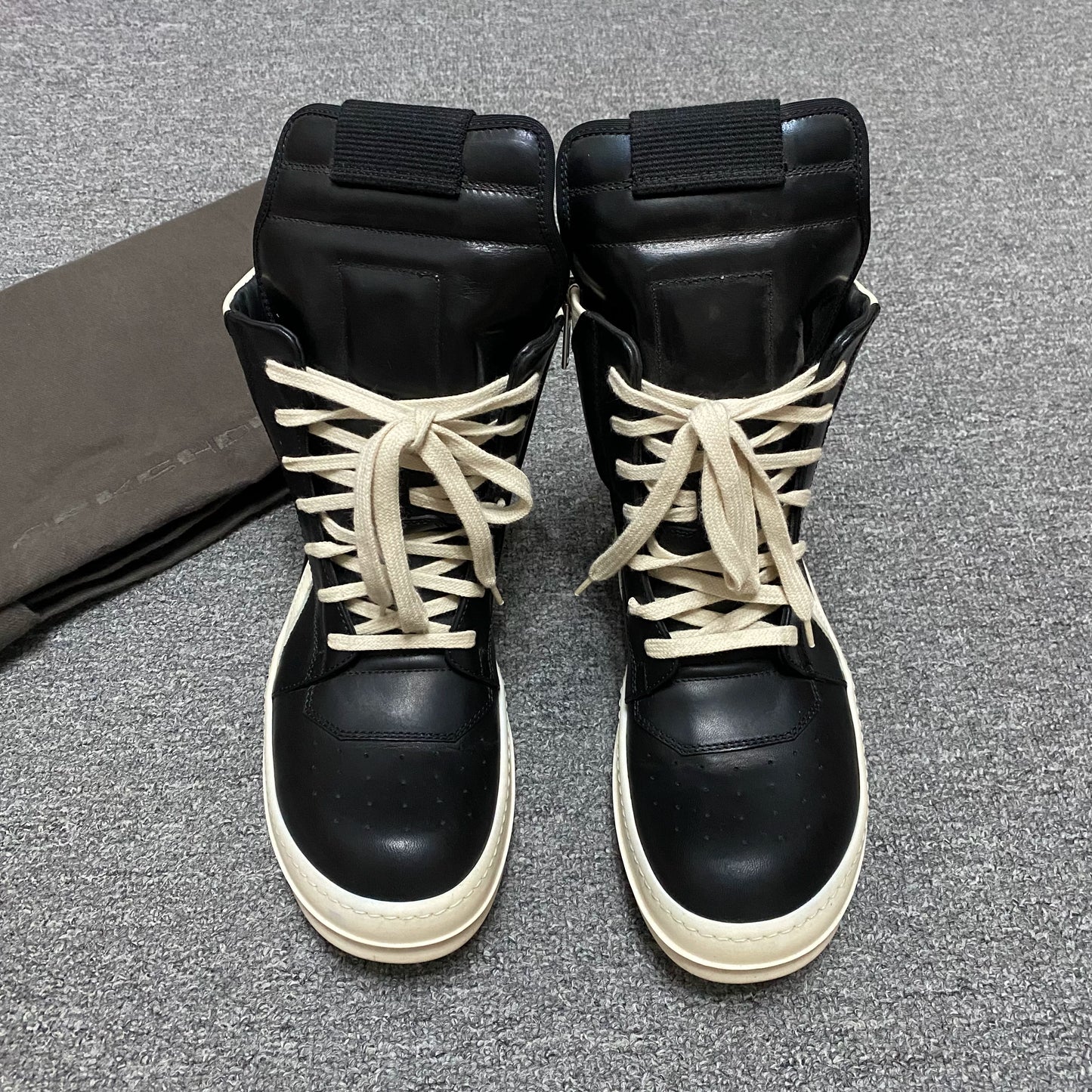 RICK OWENS Inverted Triangle