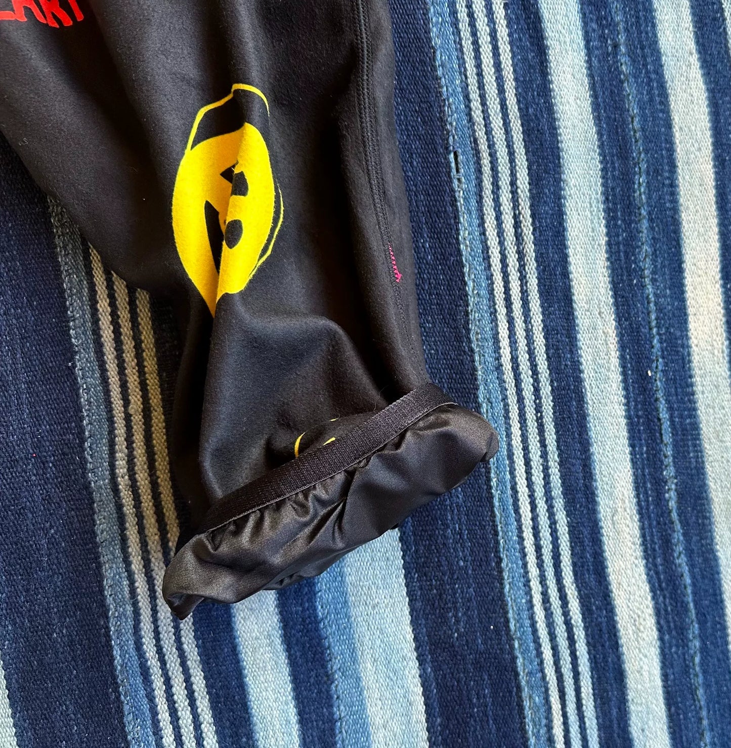 mastermind japan black base pants with graphics