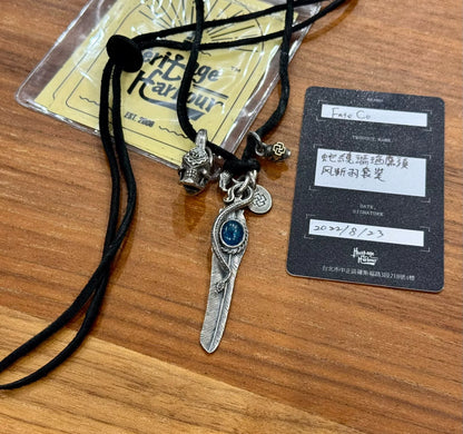 Fate.Co Agate Feather Skull Pendant Necklace