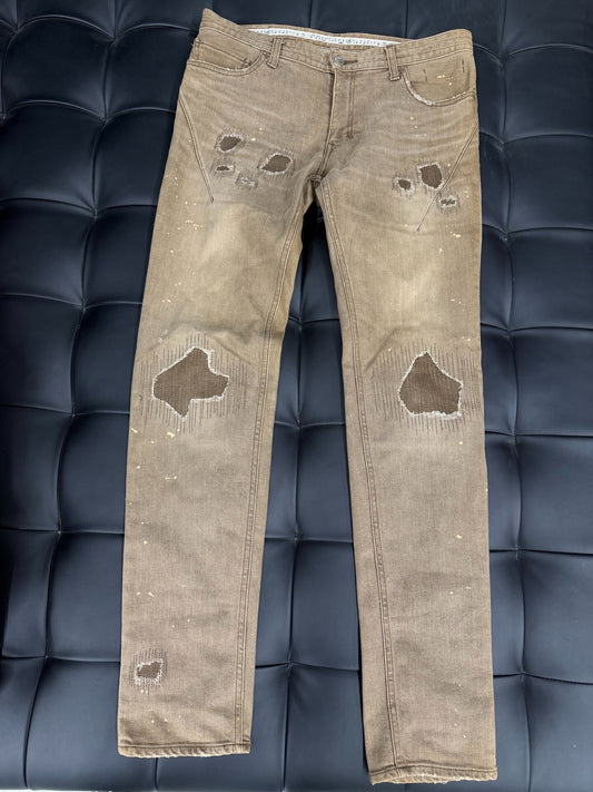 Unique Number Nine Distressed Jeans