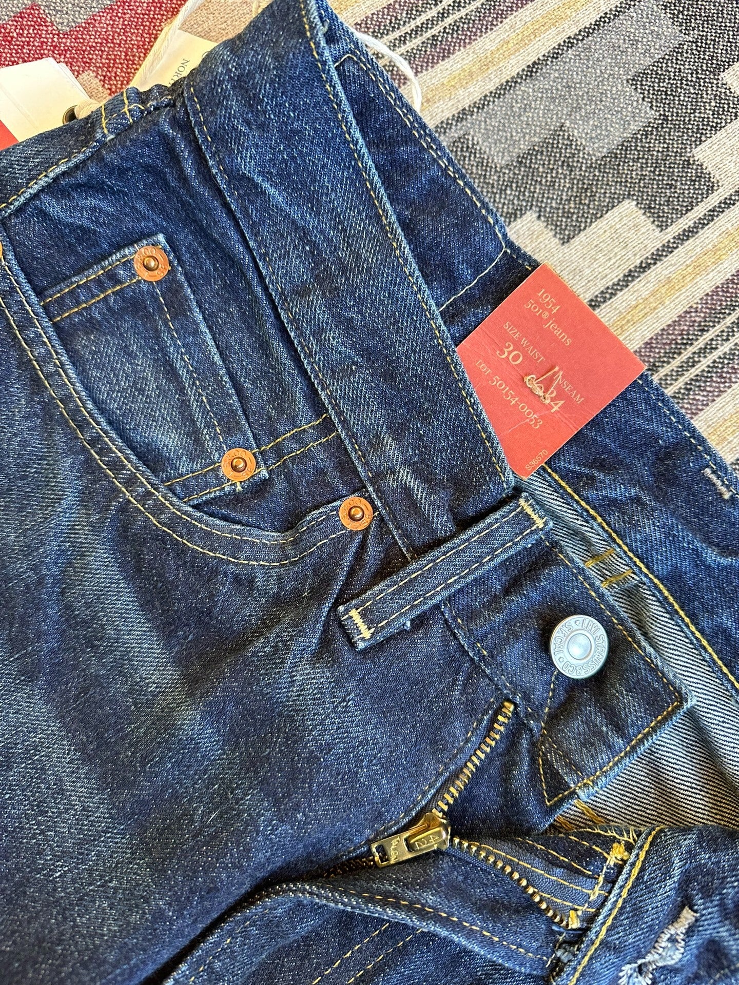 levi's lvc 1954 501zxx denim jeans