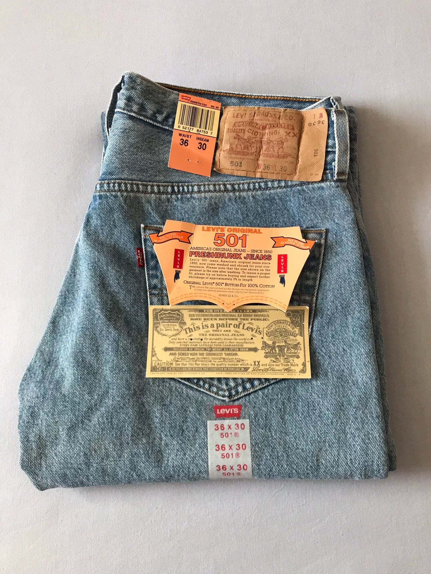 Levi's 501 Washed Blue Jeans W36L30