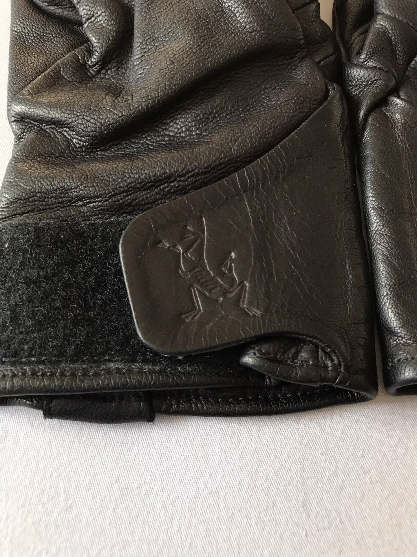 Arc'Teryx 13616 Black Goatskin Tactical Gloves