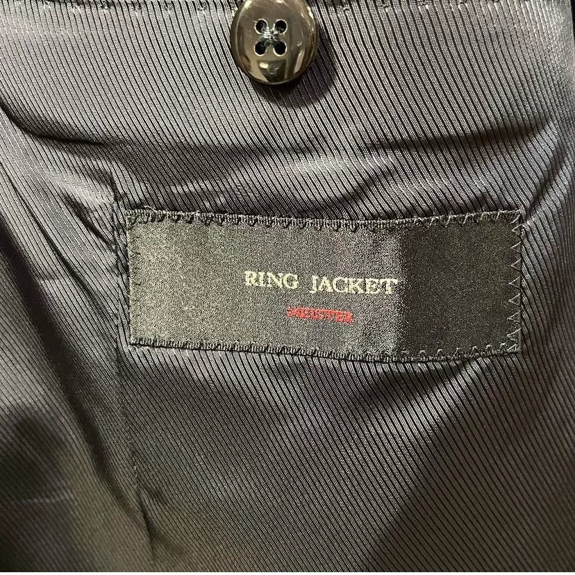 navy blue tailored suit jacket for men