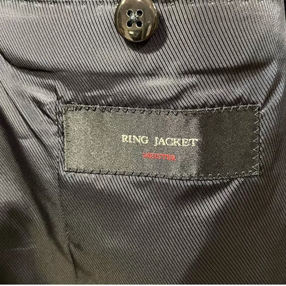 navy blue tailored suit jacket for men