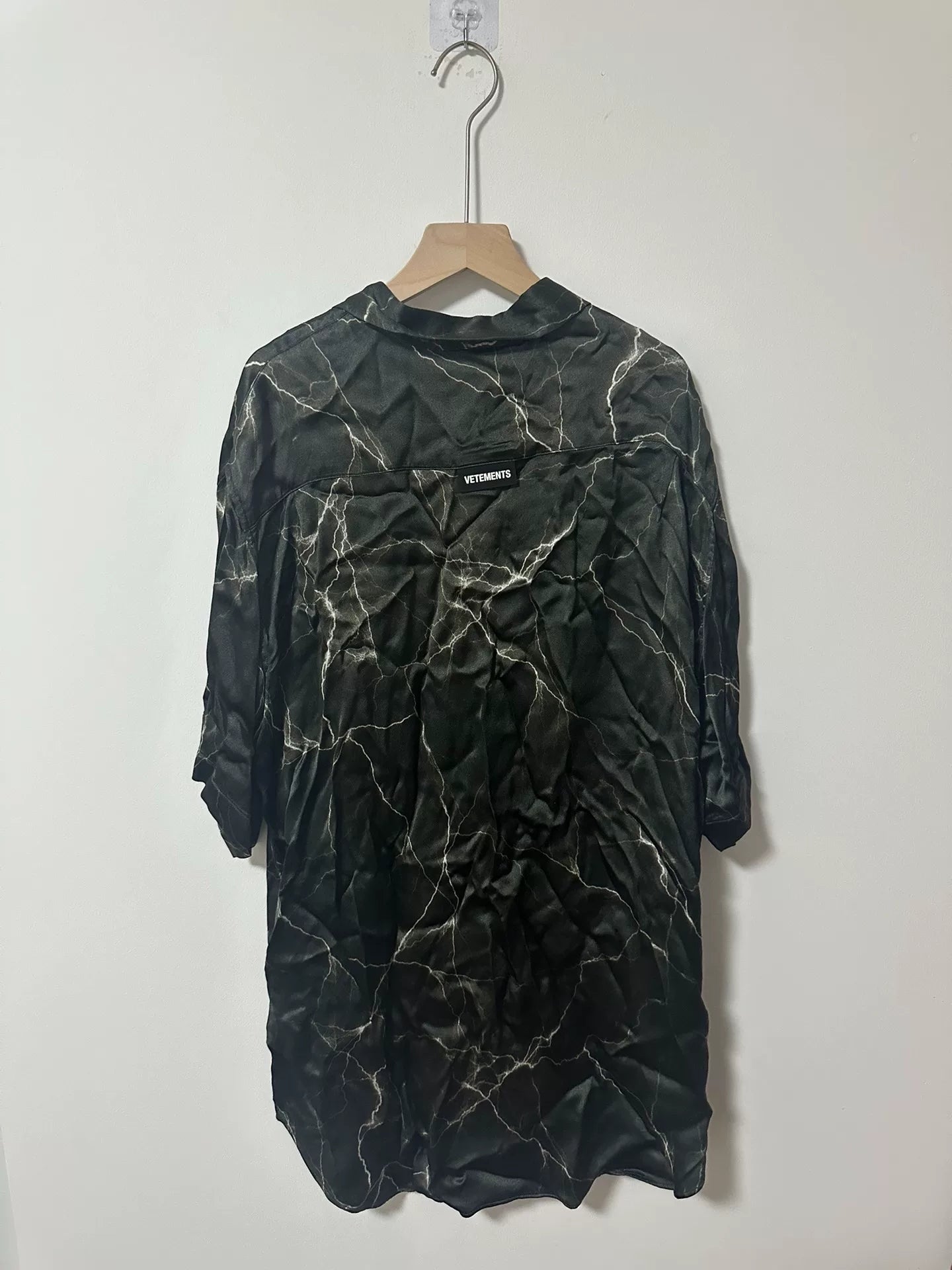 vetements lightning silk short sleeve shirt