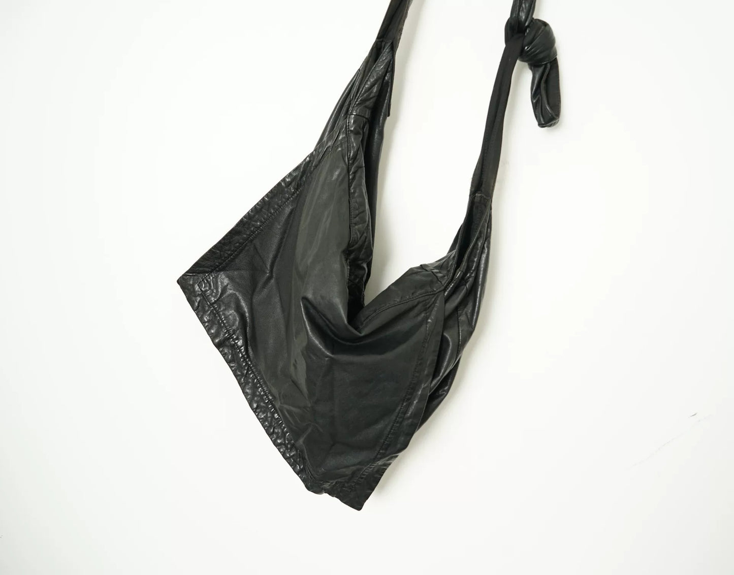 Julius_7 Sheepskin Shoulder Strap Messenger Bag