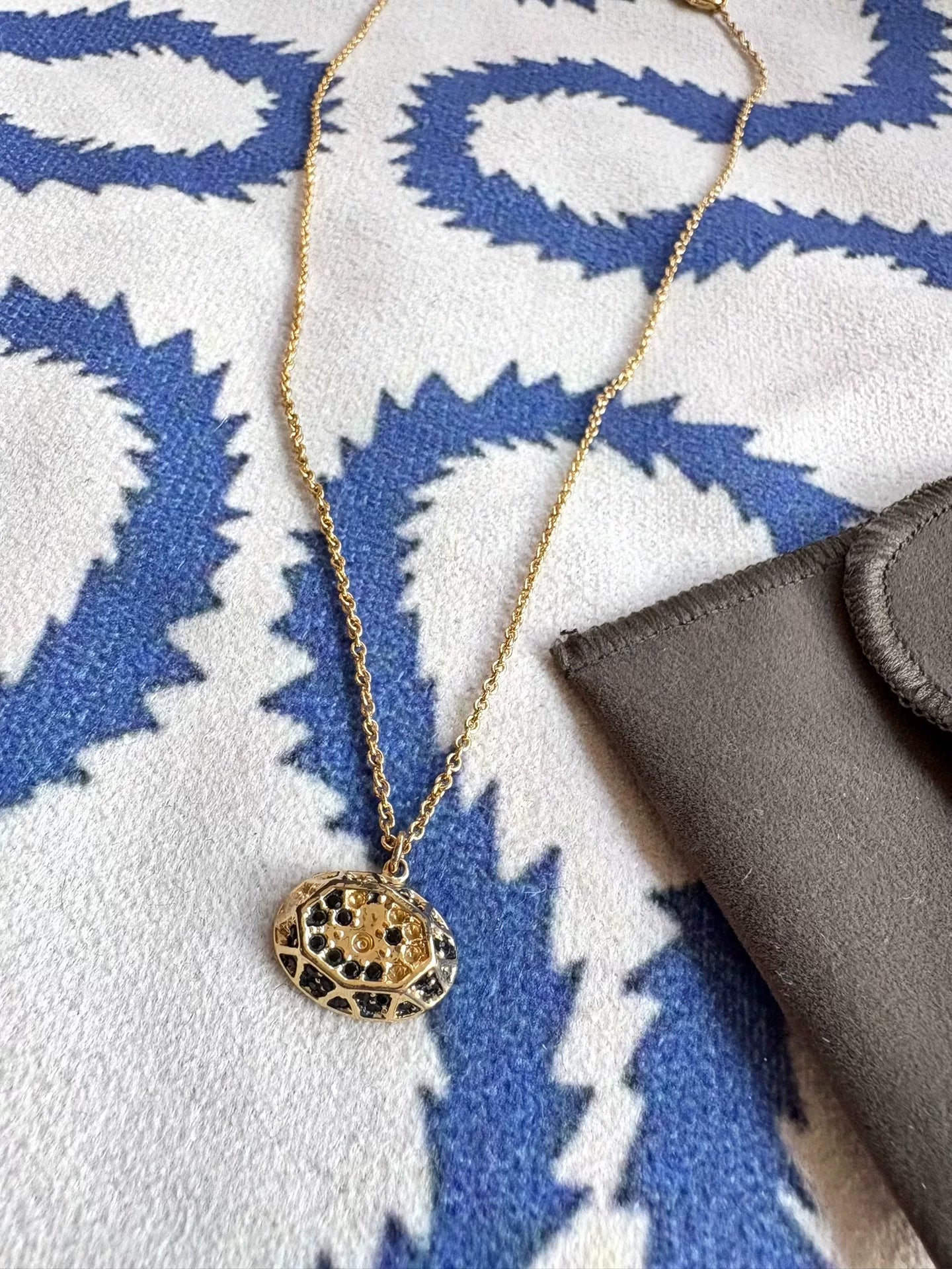 Vivienne Westwood Vintage Gold Honeycomb Necklace