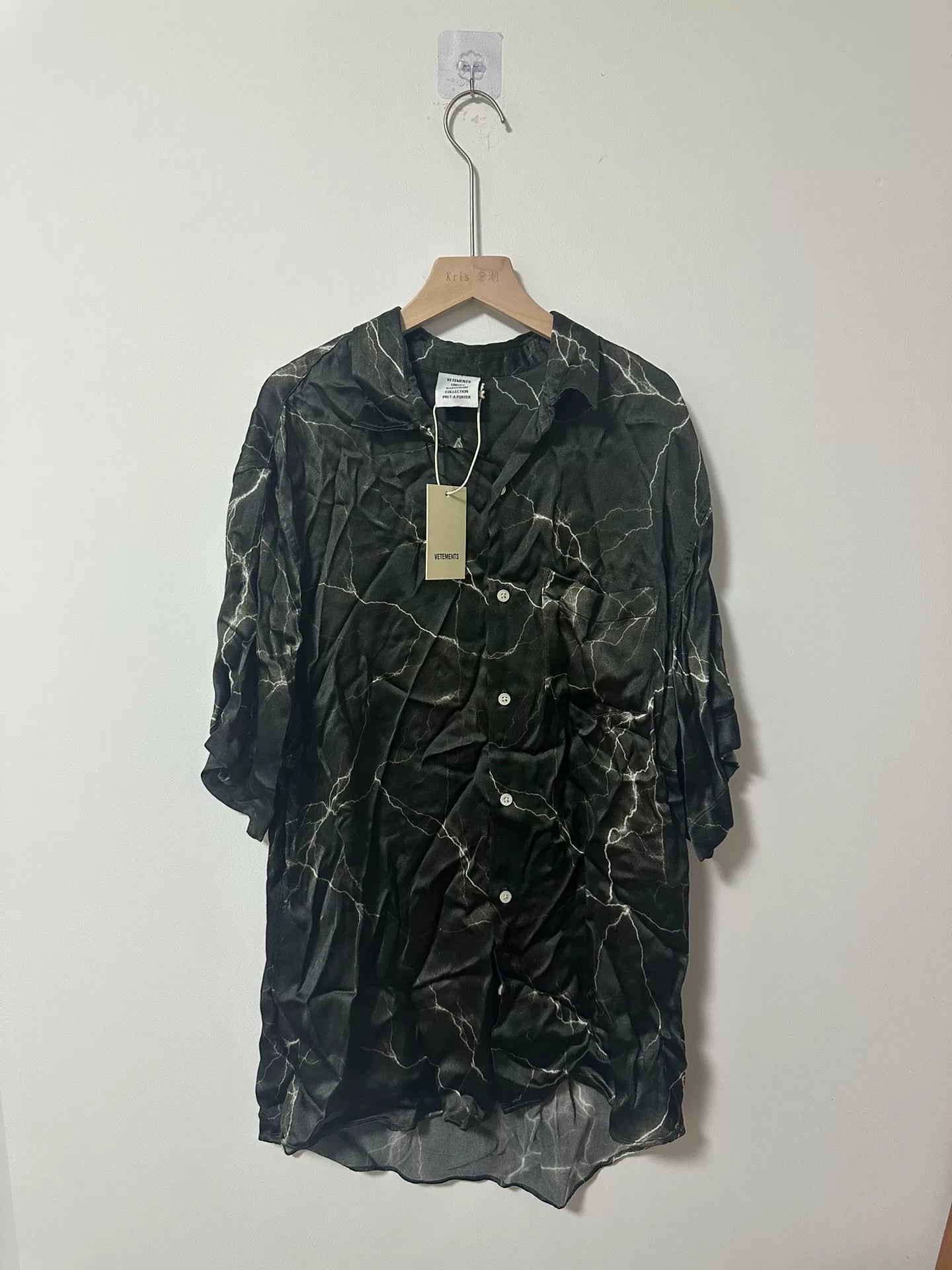 vetements lightning silk short sleeve shirt