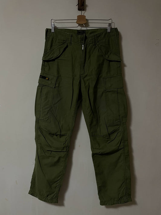 classic army green cargo pants